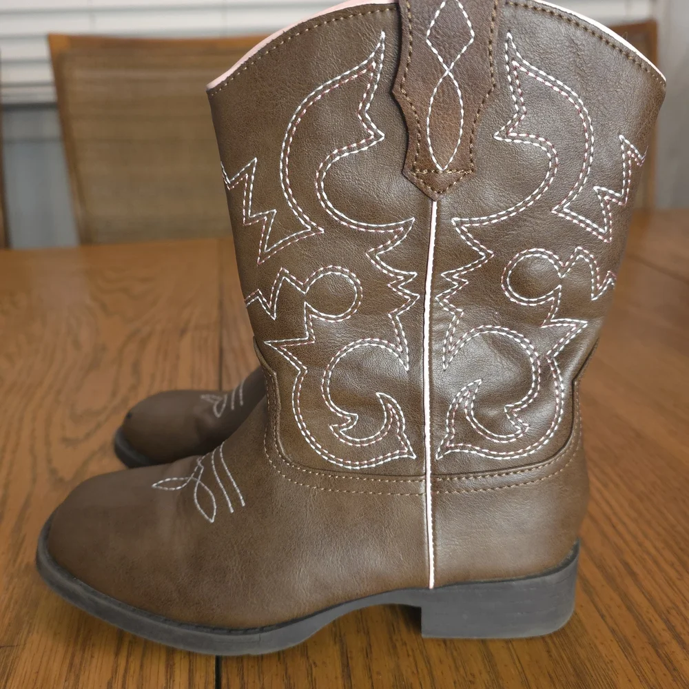 wonder nation Brown and Pink Kids Western‎ Boots